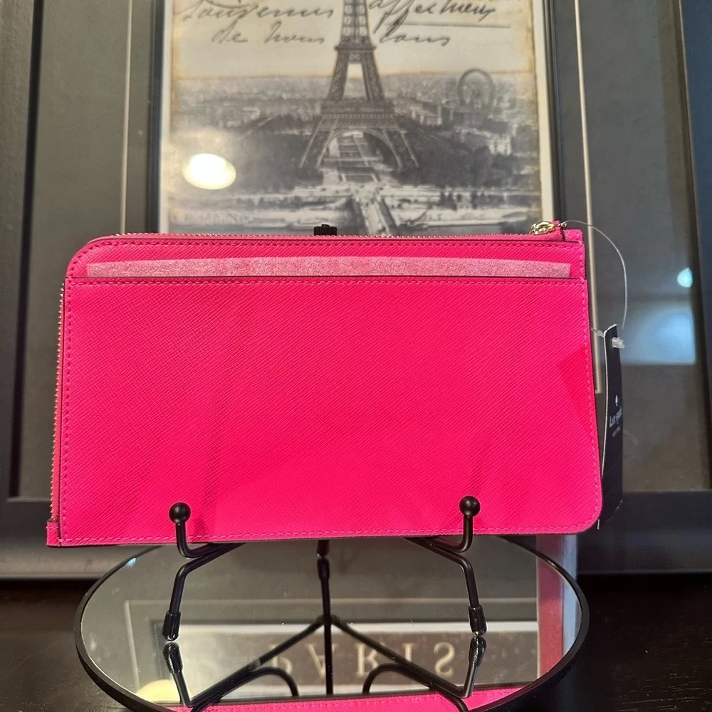 Kate Spade Lucy Medium L-Zip Wristlet Wild Pink